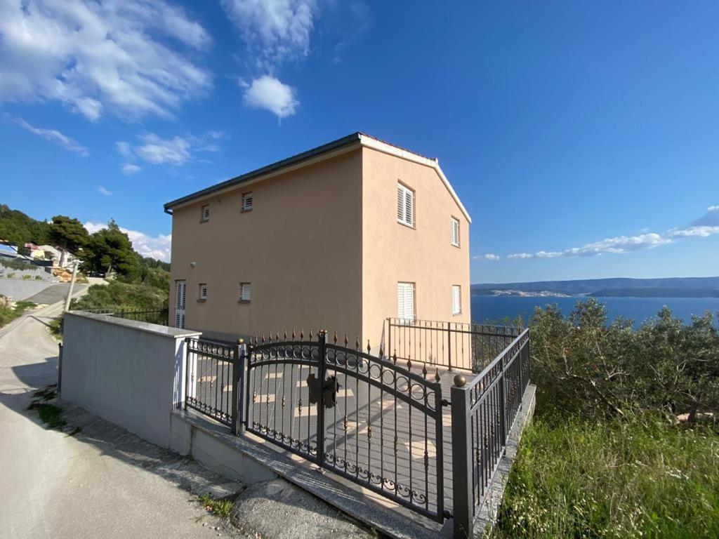 Panorama Apartment Jakov Omis Luaran gambar