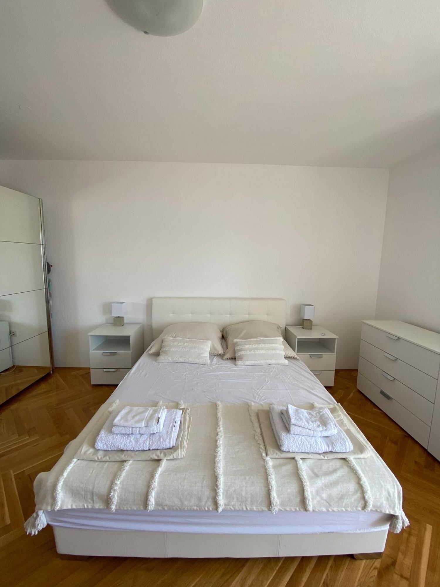 Panorama Apartment Jakov Omis Luaran gambar