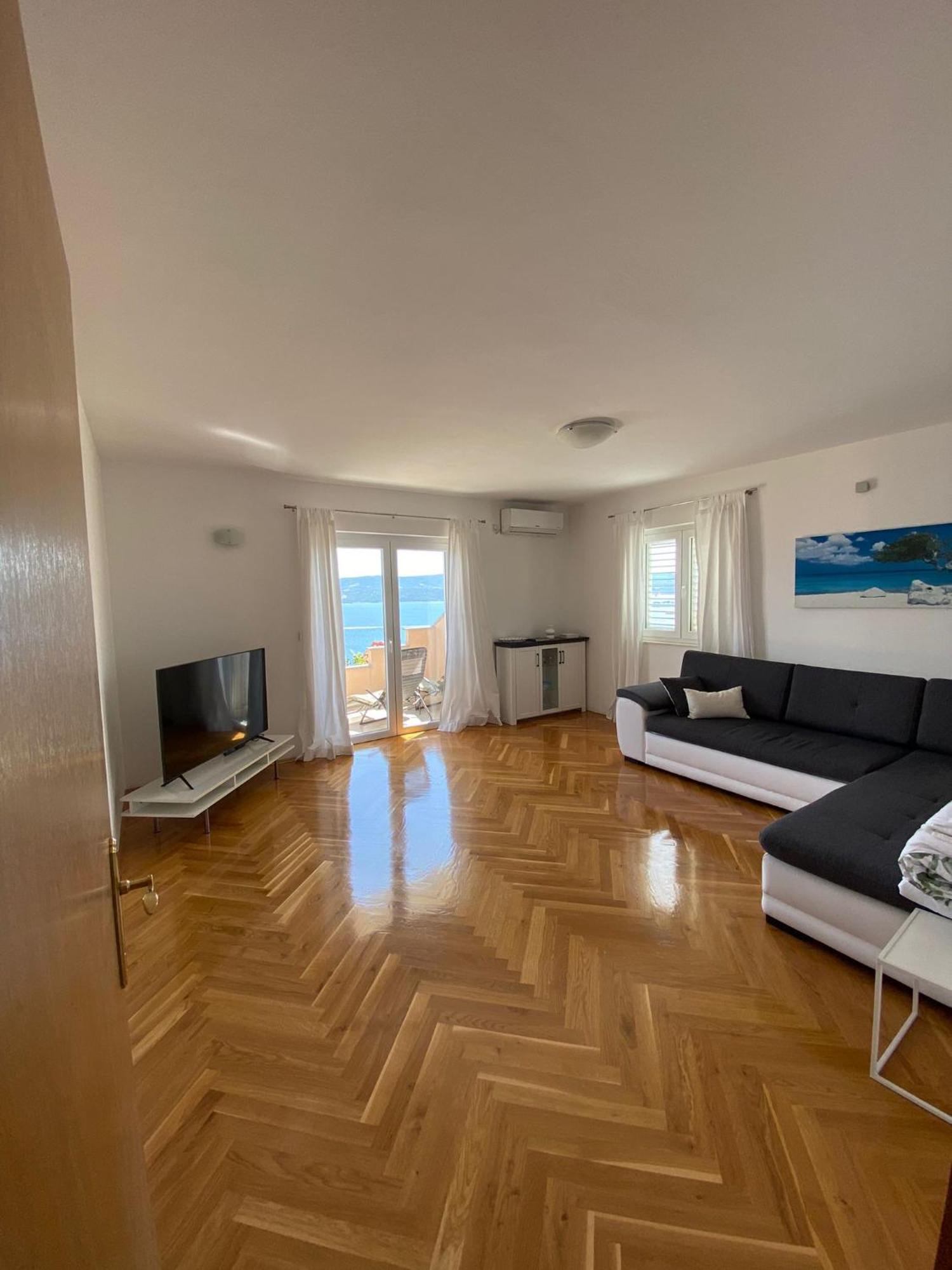 Panorama Apartment Jakov Omis Luaran gambar